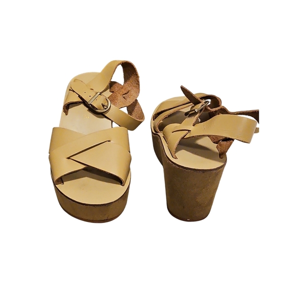 Rampage Tan Strappy Sandals Casual Summer Footwear - Picture 3 of 5